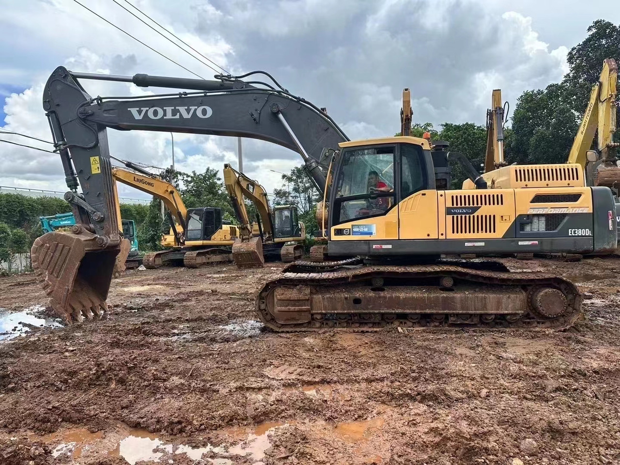 VOLVO EC380 - Верижен багер: снимка 3 VOLVO EC380 - Верижен багер: снимка 3