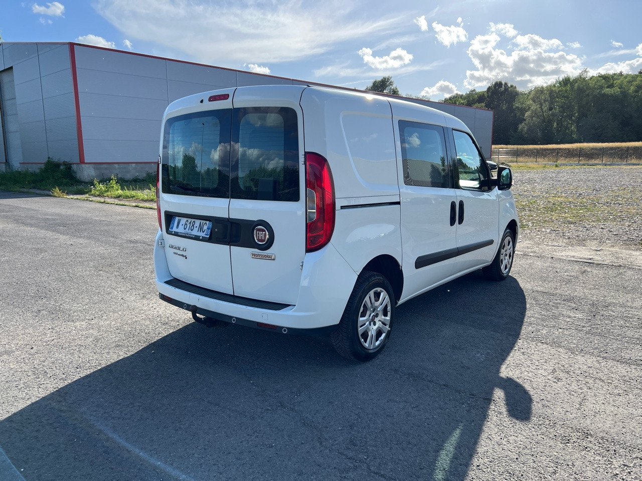 FIAT Doblo Multijet 1.3 95ch Utilitaire - Товарен бус: снимка 5 FIAT Doblo Multijet 1.3 95ch Utilitaire - Товарен бус: снимка 5