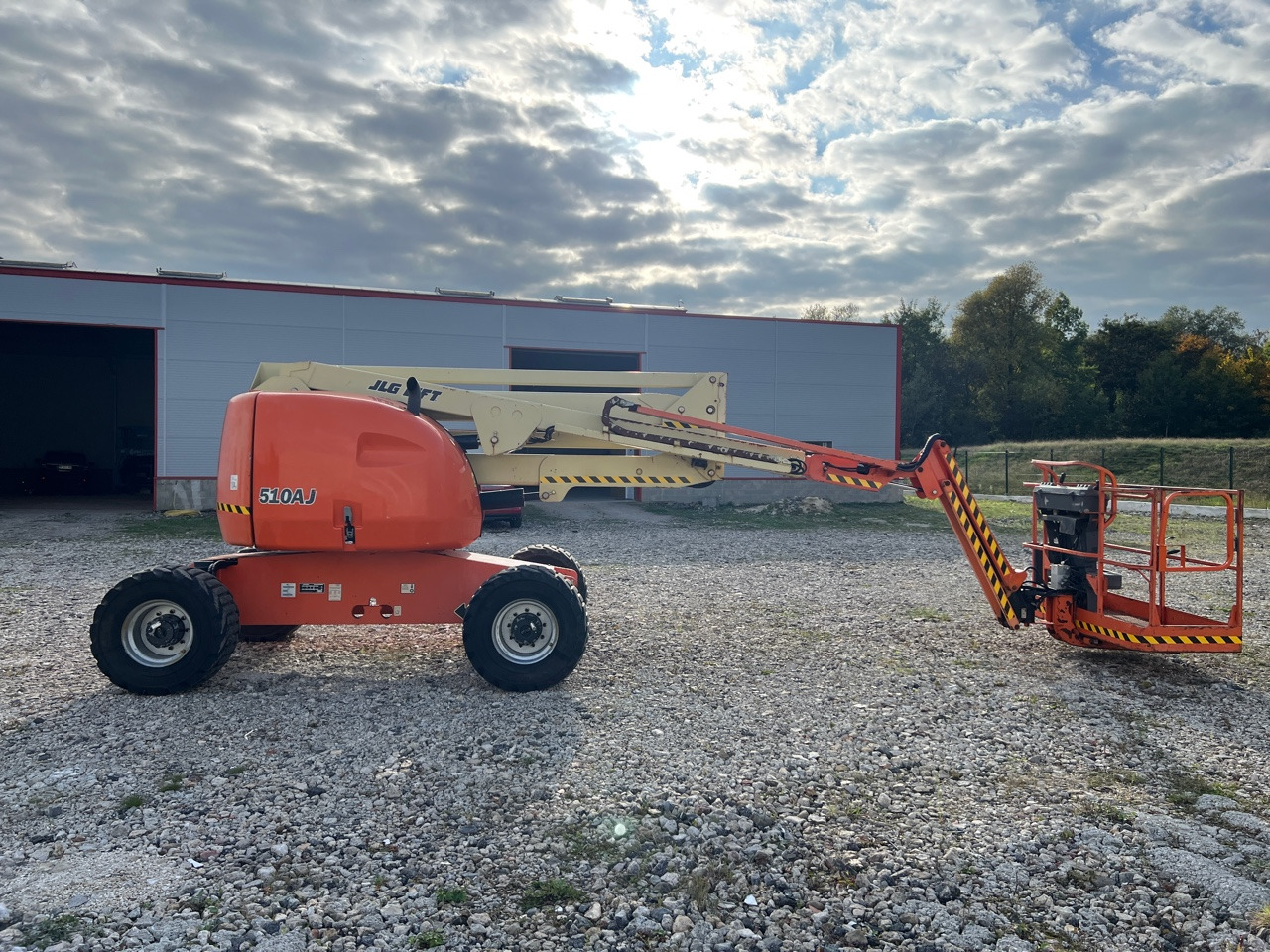 JLG 510 AJ - Артикулираща платформа: снимка 2 JLG 510 AJ - Артикулираща платформа: снимка 2