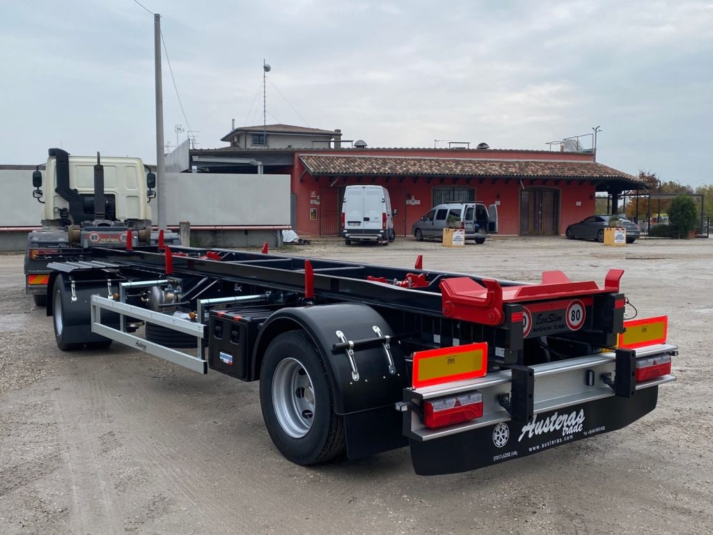 AUSTERAS RIMORCHIO NUOVO AUSTERAS SCARRABILE PNEUMATICO - Мултилифт/ Лифтдъмпер ремарке: снимка 4 AUSTERAS RIMORCHIO NUOVO AUSTERAS SCARRABILE PNEUMATICO - Мултилифт/ Лифтдъмпер ремарке: снимка 4