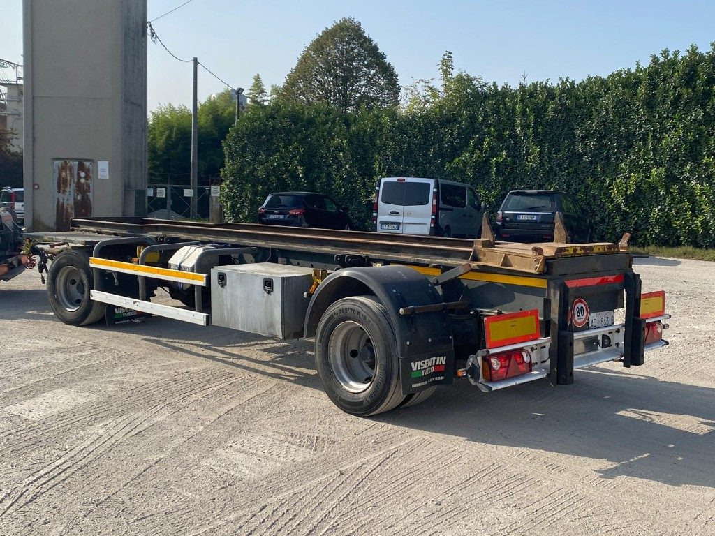 CARDI RIMORCHIO CARDI SCARRABILE PNEUMATICO - Мултилифт/ Лифтдъмпер ремарке: снимка 2 CARDI RIMORCHIO CARDI SCARRABILE PNEUMATICO - Мултилифт/ Лифтдъмпер ремарке: снимка 2