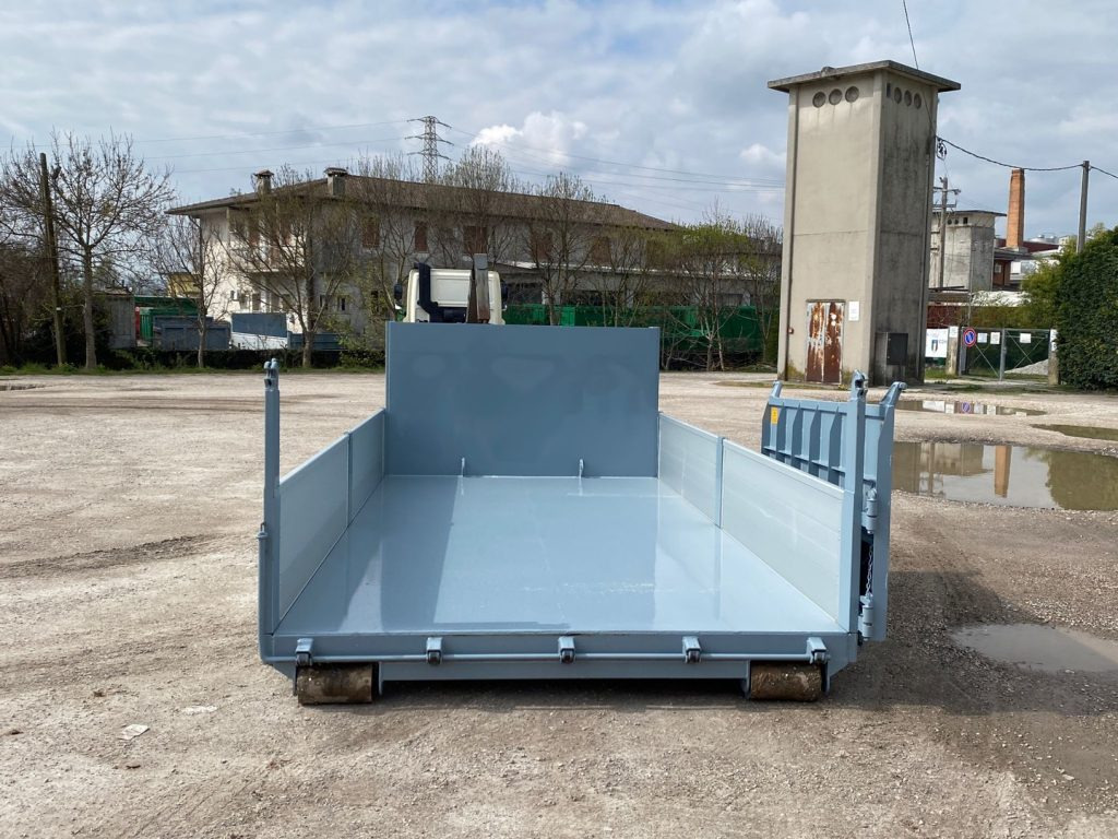 CONTAINER NUOVO A PIANALE CON PIANTONI RIMOVIBILI - Мултилифт контейнер: снимка 3 CONTAINER NUOVO A PIANALE CON PIANTONI RIMOVIBILI - Мултилифт контейнер: снимка 3