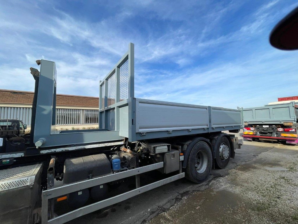 CONTAINER SCARRABILE NUOVO A PIANALE CON SPONDE - Мултилифт контейнер: снимка 3 CONTAINER SCARRABILE NUOVO A PIANALE CON SPONDE - Мултилифт контейнер: снимка 3