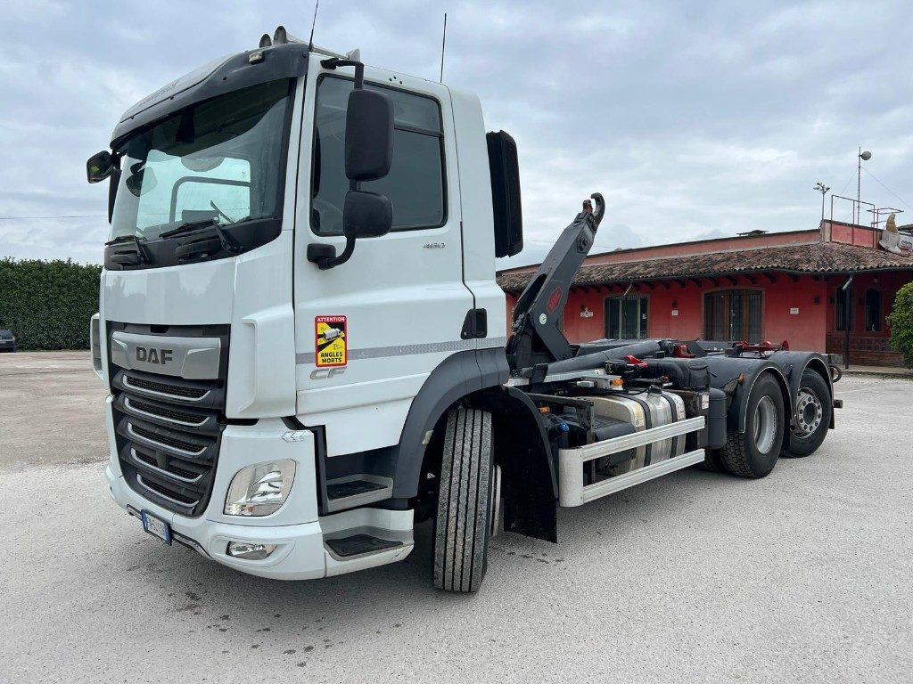 DAF CF480 SCARRABILE - Мултилифт с кука камион: снимка 1 DAF CF480 SCARRABILE - Мултилифт с кука камион: снимка 1
