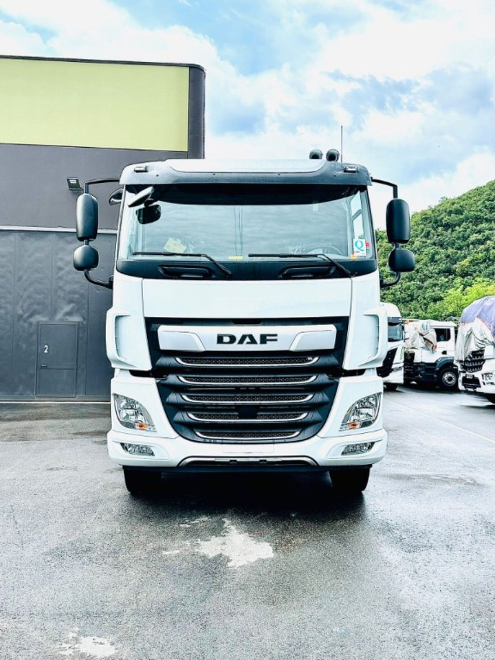 DAF CF85 NUOVO SCARRABILE - Мултилифт с кука камион: снимка 2 DAF CF85 NUOVO SCARRABILE - Мултилифт с кука камион: снимка 2