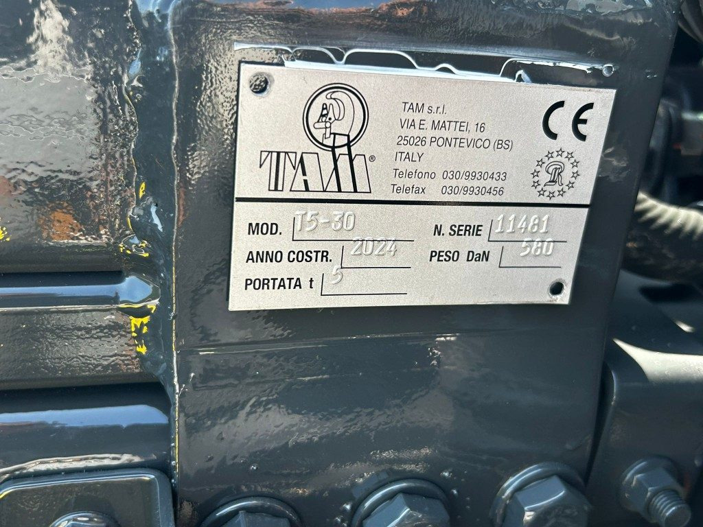 Нови Мултилифт с кука камион ISUZU P75 NUOVO SCARRABILE: снимка 9 Нови Мултилифт с кука камион ISUZU P75 NUOVO SCARRABILE: снимка 9