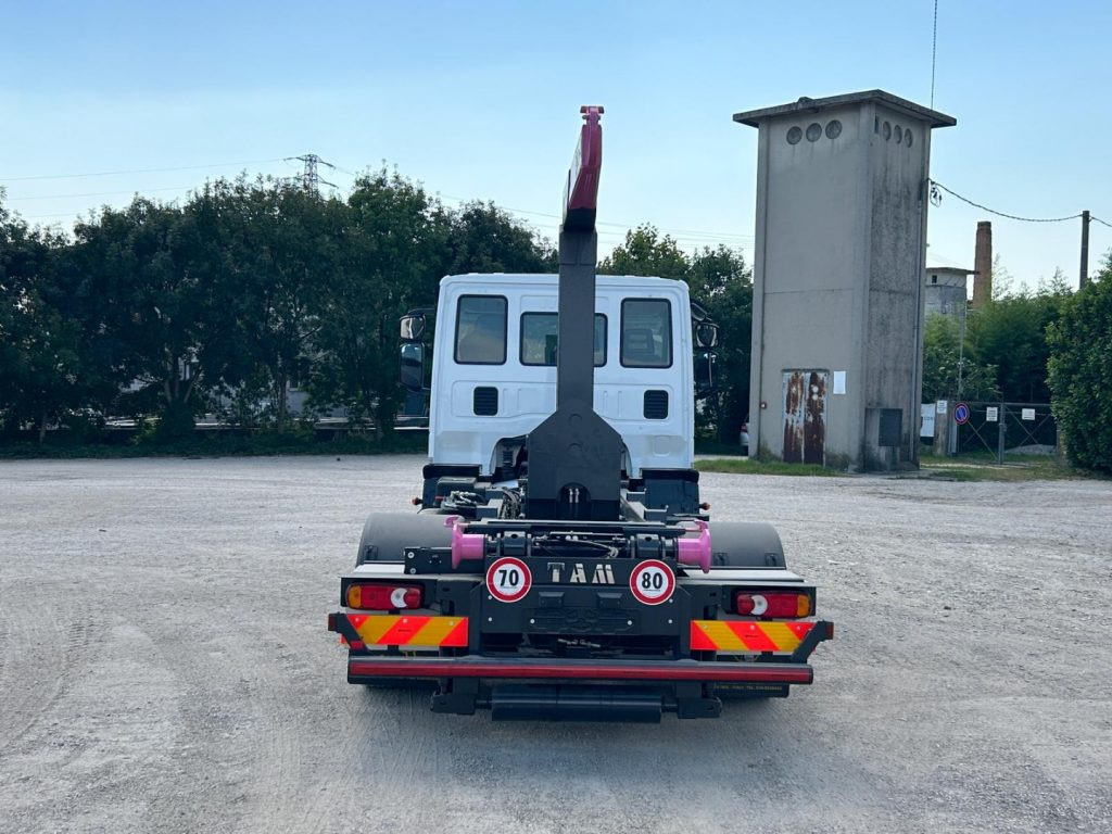 IVECO 120EL22 CON SCARRABILE NUOVO - Мултилифт с кука камион: снимка 5 IVECO 120EL22 CON SCARRABILE NUOVO - Мултилифт с кука камион: снимка 5