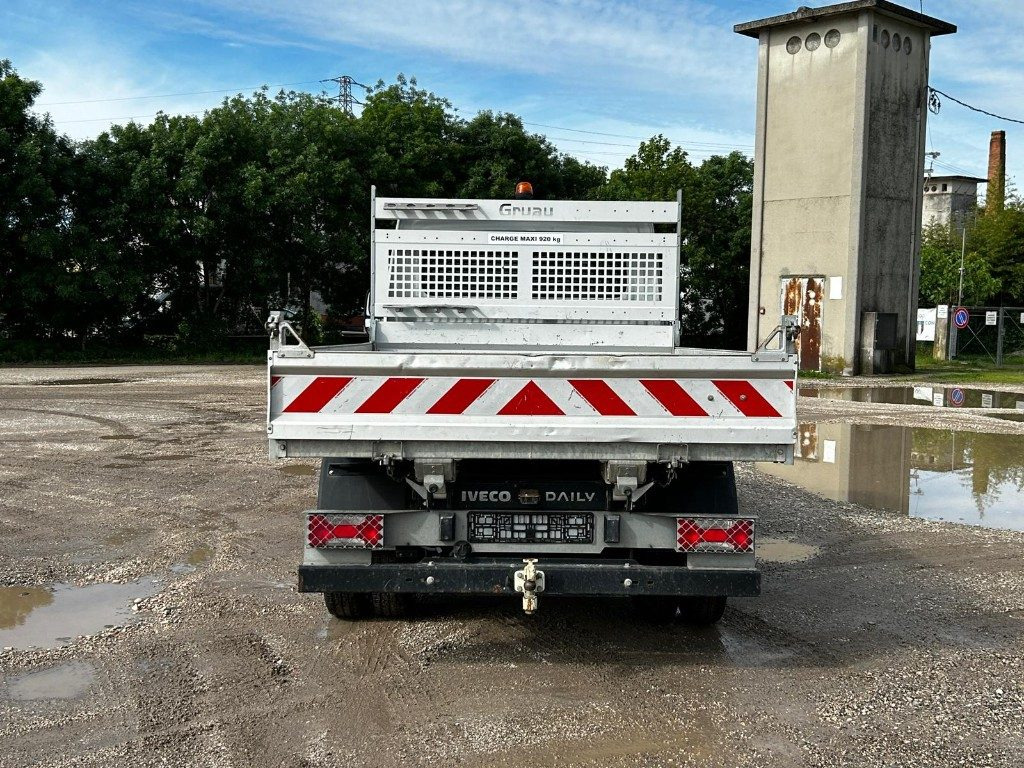 IVECO DAILY 35.140 RIBALTABILE - Бус самосвал: снимка 4 IVECO DAILY 35.140 RIBALTABILE - Бус самосвал: снимка 4