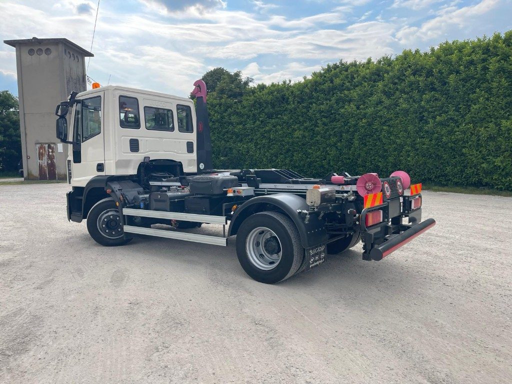 IVECO EUROCARGO 120E22 SCARRABILE - Мултилифт с кука камион: снимка 3 IVECO EUROCARGO 120E22 SCARRABILE - Мултилифт с кука камион: снимка 3