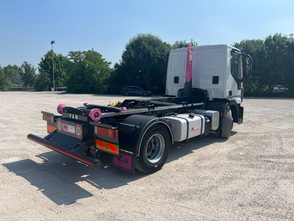 IVECO EUROCARGO 140E25 SCARRABILE - Мултилифт с кука камион: снимка 5 IVECO EUROCARGO 140E25 SCARRABILE - Мултилифт с кука камион: снимка 5