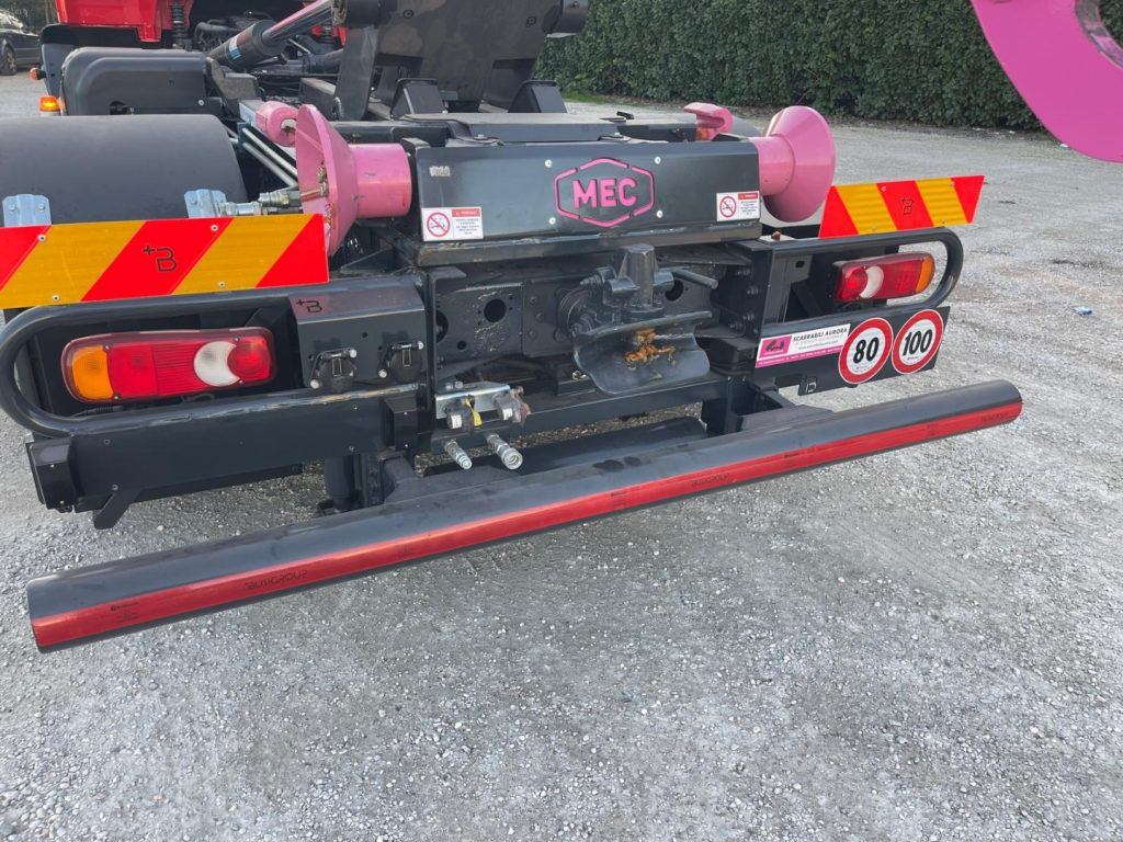 Лизинг на IVECO EUROCARGO 160E32 CON SCARRABILE NUOVO IVECO EUROCARGO 160E32 CON SCARRABILE NUOVO: снимка 11 Лизинг на IVECO EUROCARGO 160E32 CON SCARRABILE NUOVO IVECO EUROCARGO 160E32 CON SCARRABILE NUOVO: снимка 11