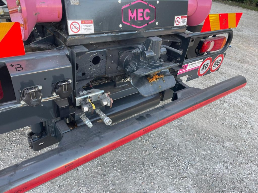 Лизинг на IVECO EUROCARGO 160E32 CON SCARRABILE NUOVO IVECO EUROCARGO 160E32 CON SCARRABILE NUOVO: снимка 10 Лизинг на IVECO EUROCARGO 160E32 CON SCARRABILE NUOVO IVECO EUROCARGO 160E32 CON SCARRABILE NUOVO: снимка 10