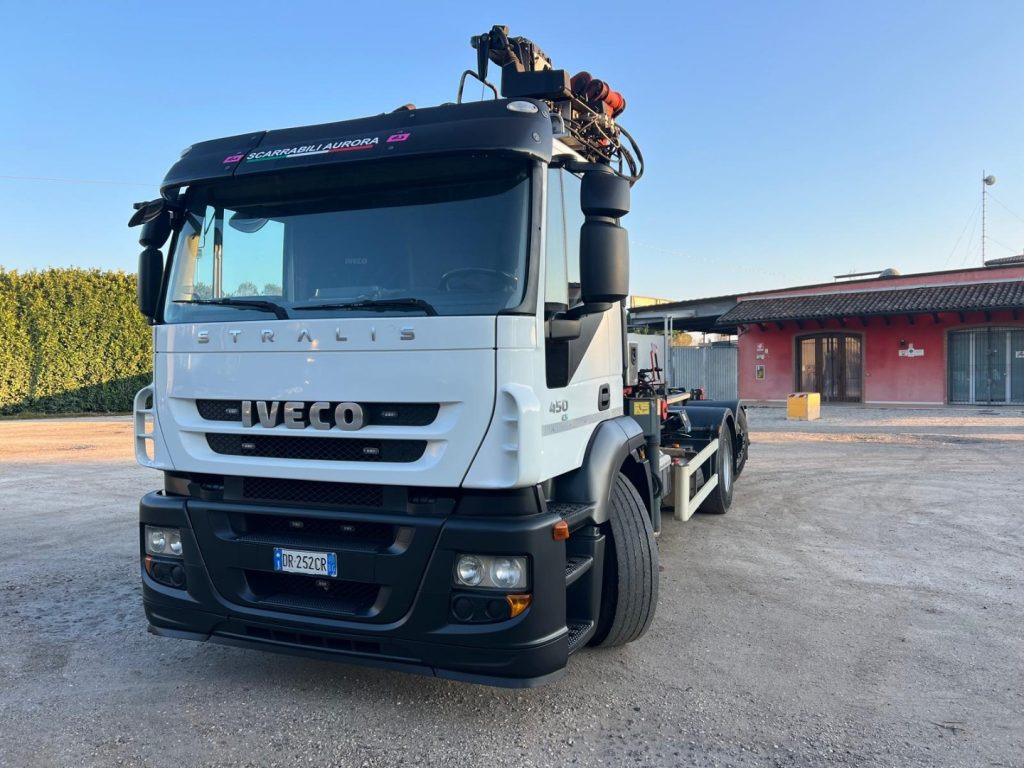 IVECO STRALIS 260E45 SCARRABILE - Мултилифт с кука камион, Камион с кран: снимка 2 IVECO STRALIS 260E45 SCARRABILE - Мултилифт с кука камион, Камион с кран: снимка 2