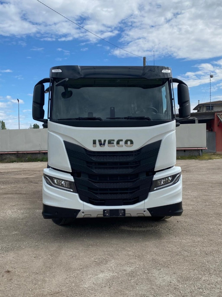 IVECO X-WAY AD280X48Y NUOVO SCARRABILE PASSO 3120 - Мултилифт с кука камион: снимка 2 IVECO X-WAY AD280X48Y NUOVO SCARRABILE PASSO 3120 - Мултилифт с кука камион: снимка 2