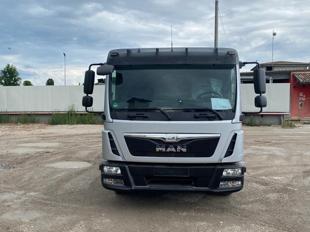 Мултилифт с кука камион MAN TGM 12.220: снимка 11