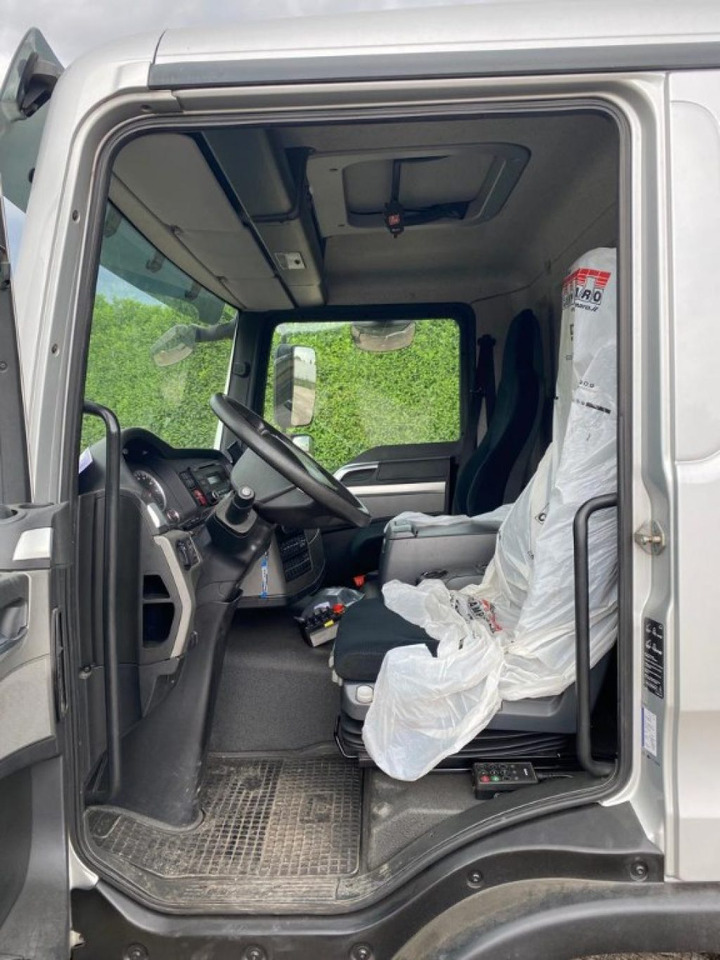 Мултилифт с кука камион MAN TGM 12.220: снимка 8