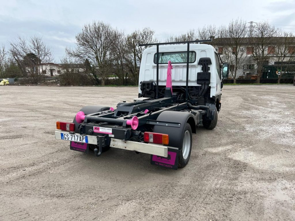 MITSUBISHI CANTER 3.0 SCARRABILE - Мултилифт с кука камион: снимка 5 MITSUBISHI CANTER 3.0 SCARRABILE - Мултилифт с кука камион: снимка 5