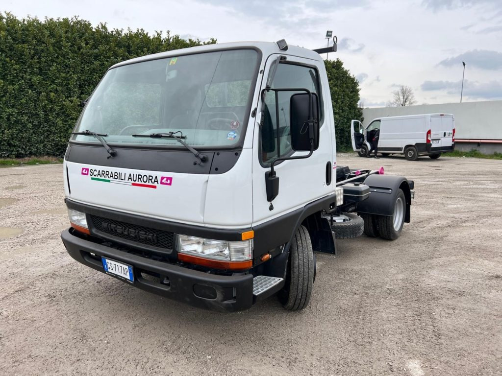 MITSUBISHI CANTER 3.0 SCARRABILE - Мултилифт с кука камион: снимка 2 MITSUBISHI CANTER 3.0 SCARRABILE - Мултилифт с кука камион: снимка 2