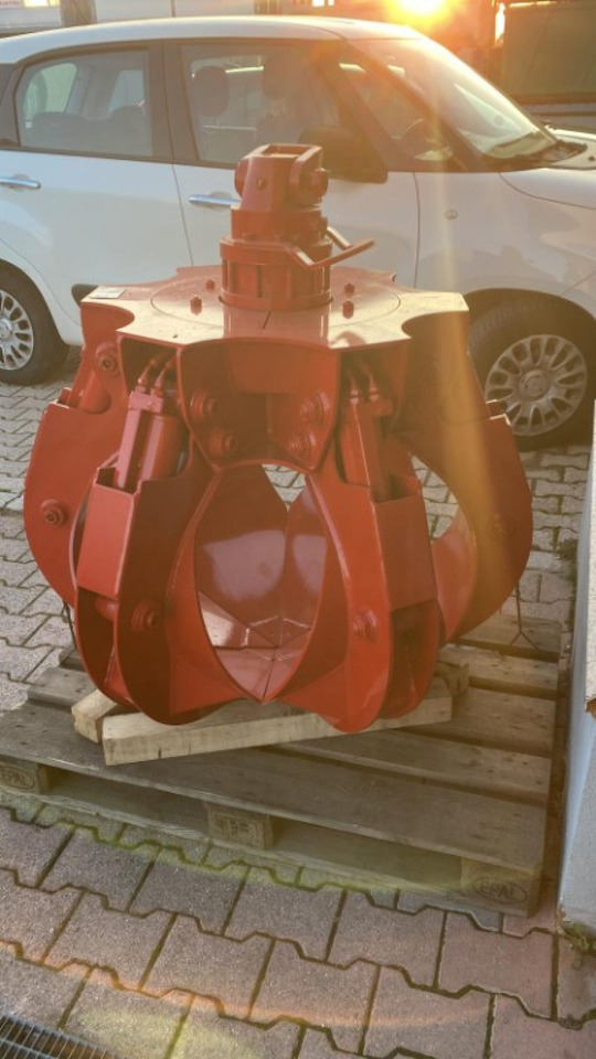 POLIPO MARCA ROZZI A 6 PALE PIU ROTORE ROZZI - Грайфер: снимка 5 POLIPO MARCA ROZZI A 6 PALE PIU ROTORE ROZZI - Грайфер: снимка 5