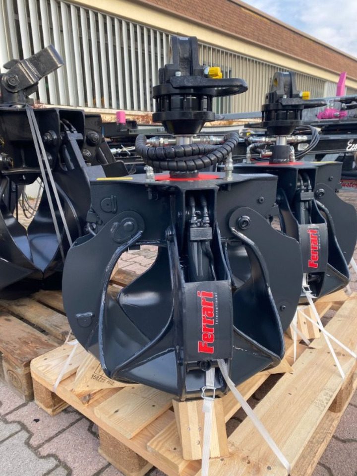 POLIPO NUOVO MARCA FERRARI 4 PALE - Грайфер: снимка 1 POLIPO NUOVO MARCA FERRARI 4 PALE - Грайфер: снимка 1