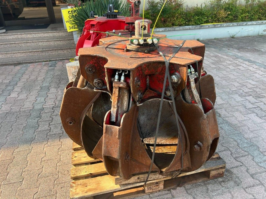 POLIPO USATO ROZZI A 6 PALE CON ROTORE - Грайфер: снимка 2 POLIPO USATO ROZZI A 6 PALE CON ROTORE - Грайфер: снимка 2