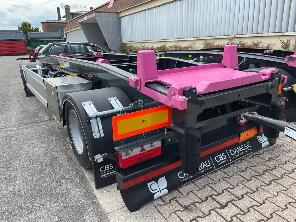 RIMORCHIO CBS NUOVO SCARRABILE - Мултилифт/ Лифтдъмпер ремарке: снимка 1 RIMORCHIO CBS NUOVO SCARRABILE - Мултилифт/ Лифтдъмпер ремарке: снимка 1
