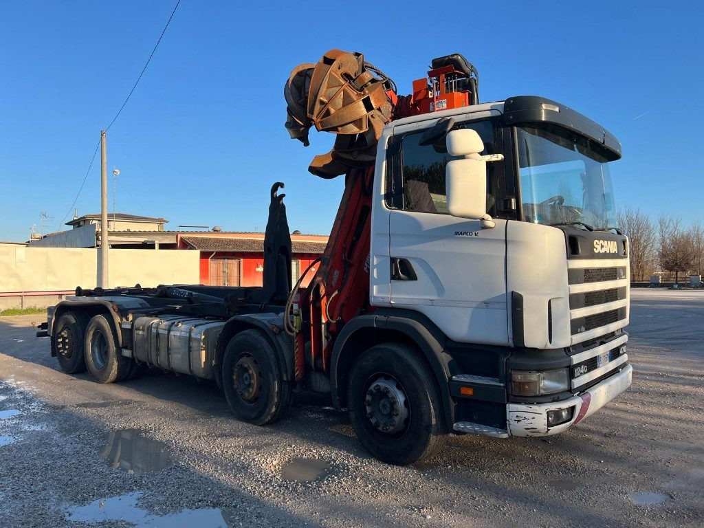 SCANIA CV R124 SCARRABILE CON GRU E POLIPO - Мултилифт с кука камион: снимка 4 SCANIA CV R124 SCARRABILE CON GRU E POLIPO - Мултилифт с кука камион: снимка 4
