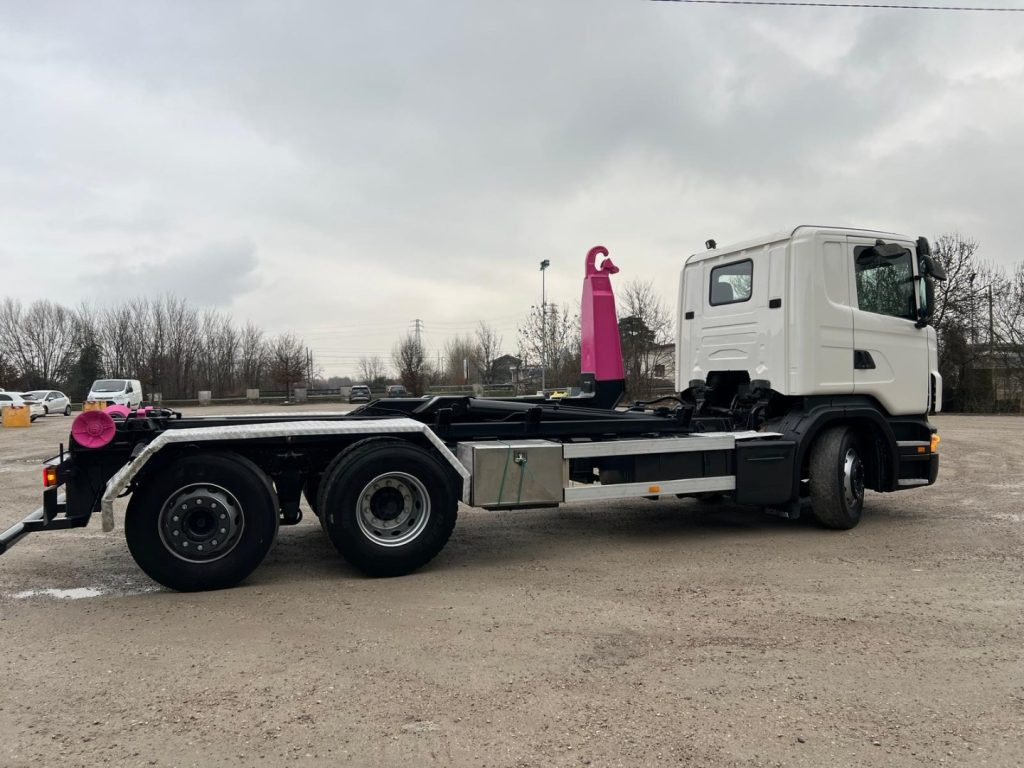 SCANIA R380 SCARRABILE - Мултилифт с кука камион: снимка 4 SCANIA R380 SCARRABILE - Мултилифт с кука камион: снимка 4