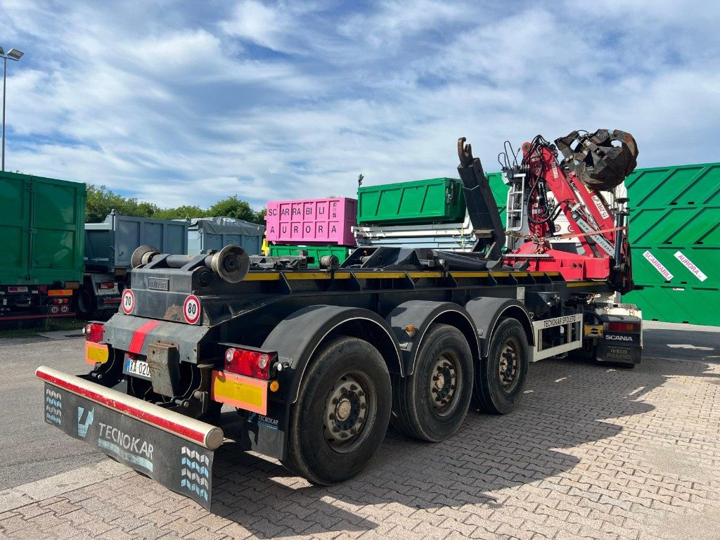 TECNOKAR SEMIRIMORCHIO TECNOKAR SCARRABILE CON GRU - Контейнеровоз/ Сменна каросерия полуремарке: снимка 2 TECNOKAR SEMIRIMORCHIO TECNOKAR SCARRABILE CON GRU - Контейнеровоз/ Сменна каросерия полуремарке: снимка 2