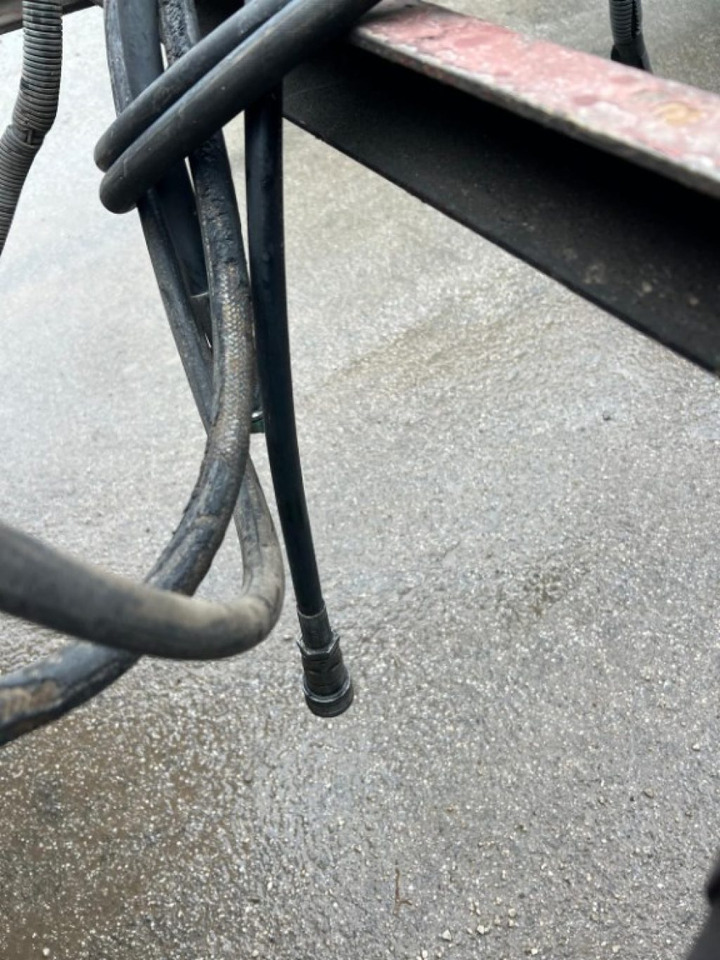 VIBERTI RIMORCHIO VIBERTI SCARRABILE PNEUMATICO - Мултилифт/ Лифтдъмпер ремарке: снимка 4 VIBERTI RIMORCHIO VIBERTI SCARRABILE PNEUMATICO - Мултилифт/ Лифтдъмпер ремарке: снимка 4