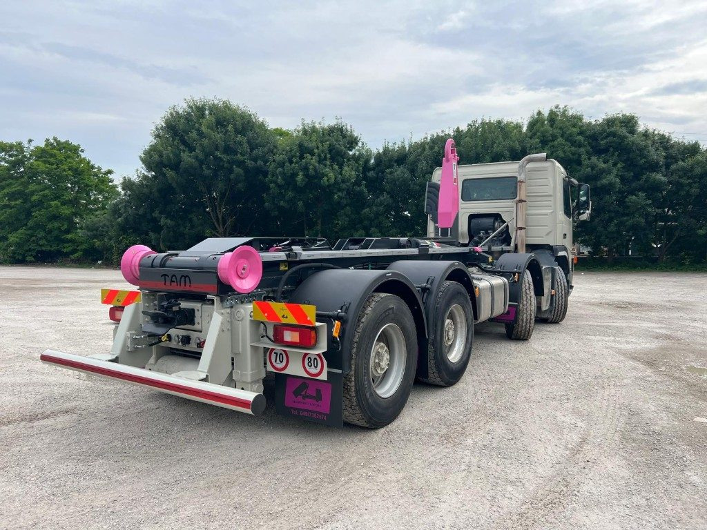 VOLVO FM480 SCARRABILE 8X4 - Мултилифт с кука камион: снимка 5 VOLVO FM480 SCARRABILE 8X4 - Мултилифт с кука камион: снимка 5
