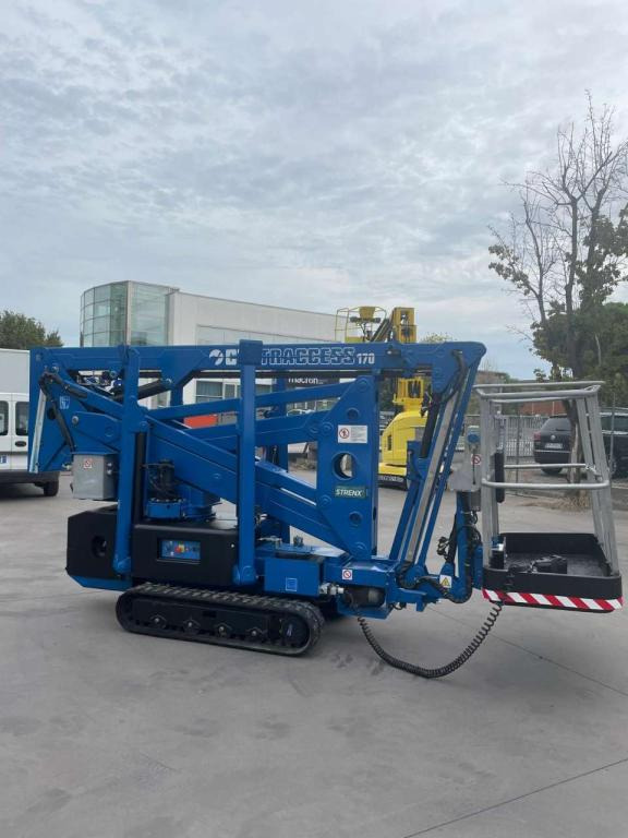 CTE TRACCESS 170 - Вишка тип паяк: снимка 3 CTE TRACCESS 170 - Вишка тип паяк: снимка 3