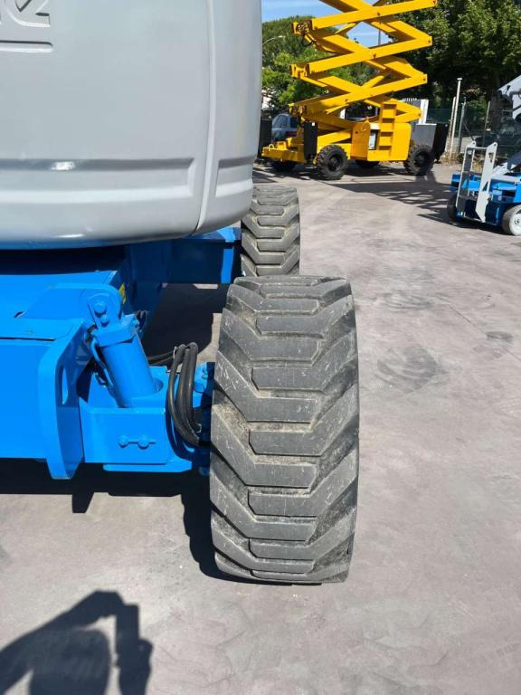 Genie Z45/25 - Артикулираща платформа: снимка 5 Genie Z45/25 - Артикулираща платформа: снимка 5