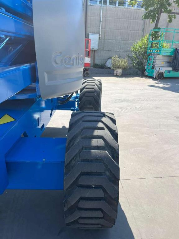 Genie Z45/25 - Артикулираща платформа: снимка 3 Genie Z45/25 - Артикулираща платформа: снимка 3