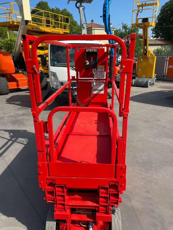 JLG 1930ES - Ножична работна платформа: снимка 4 JLG 1930ES - Ножична работна платформа: снимка 4