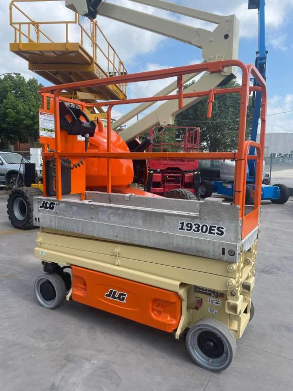 JLG 1930ES - Ножична работна платформа: снимка 1 JLG 1930ES - Ножична работна платформа: снимка 1