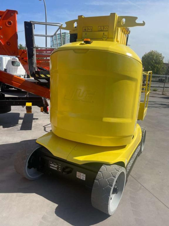 JLG TOUCAN 12E PLUS - Вертикална работна платформа: снимка 5 JLG TOUCAN 12E PLUS - Вертикална работна платформа: снимка 5