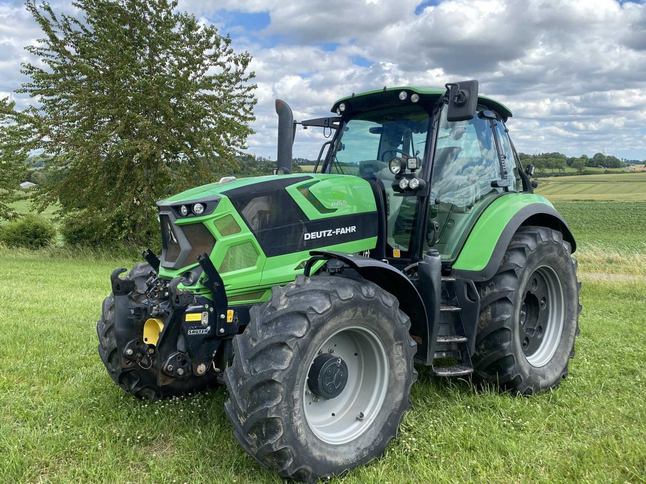 Deutz-Fahr 6155 Agrotron - Трактор: снимка 1 Deutz-Fahr 6155 Agrotron - Трактор: снимка 1