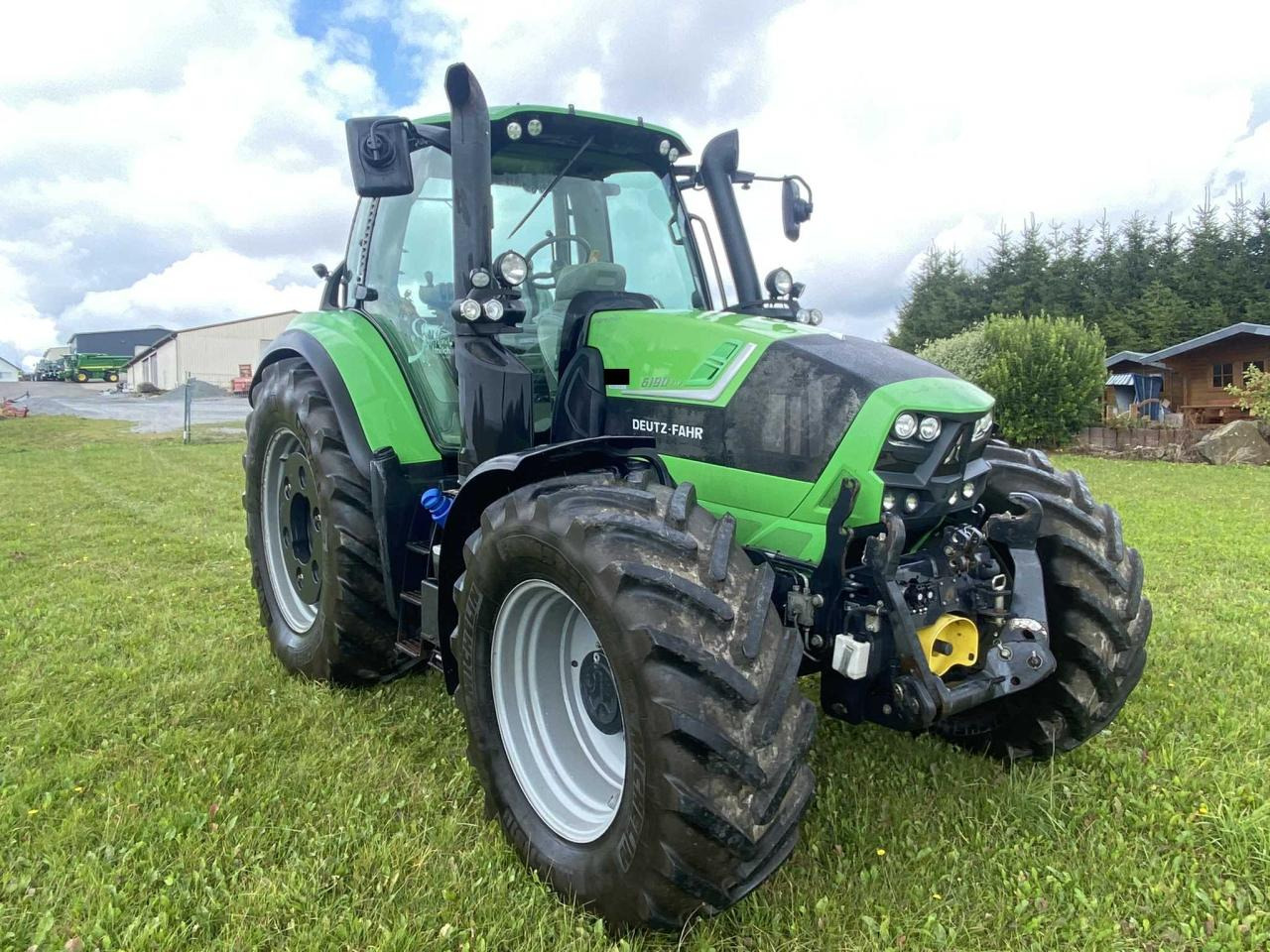 Deutz-Fahr 6190 Agrotron TTV - Трактор: снимка 4 Deutz-Fahr 6190 Agrotron TTV - Трактор: снимка 4