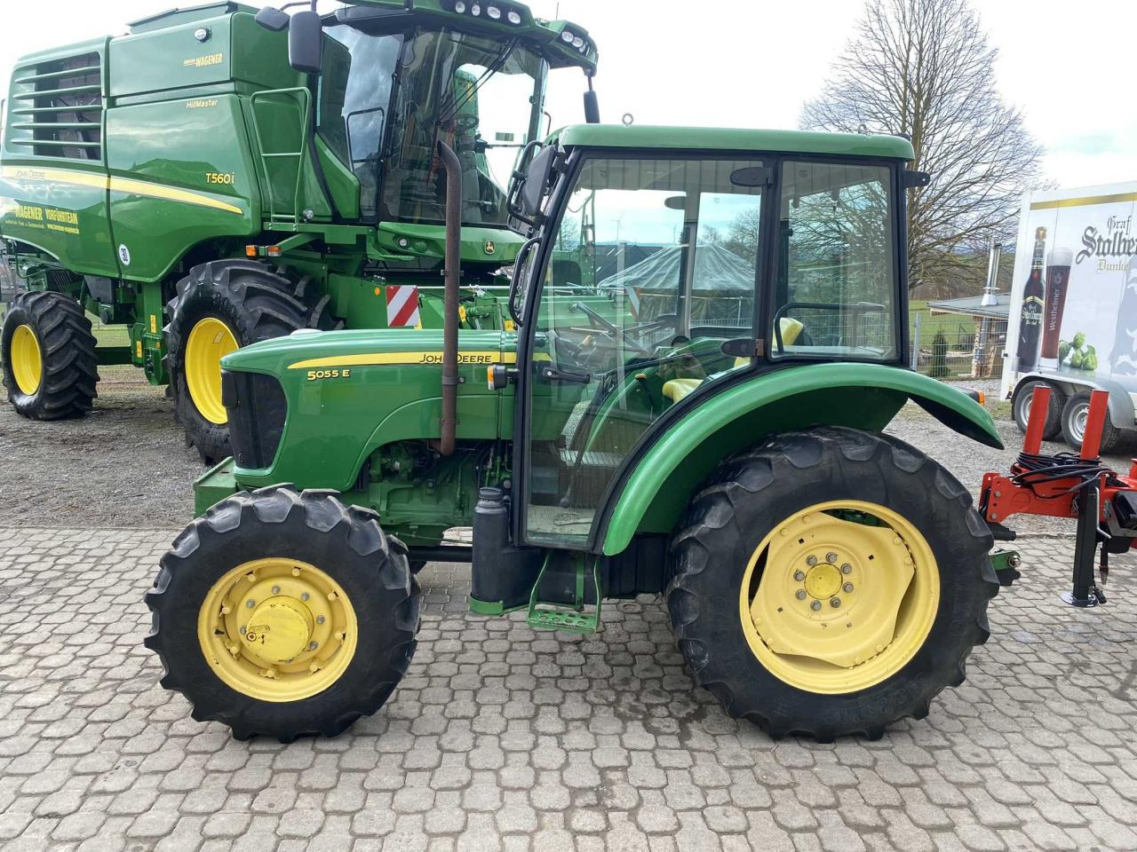 John Deere 5055E - Трактор: снимка 4 John Deere 5055E - Трактор: снимка 4