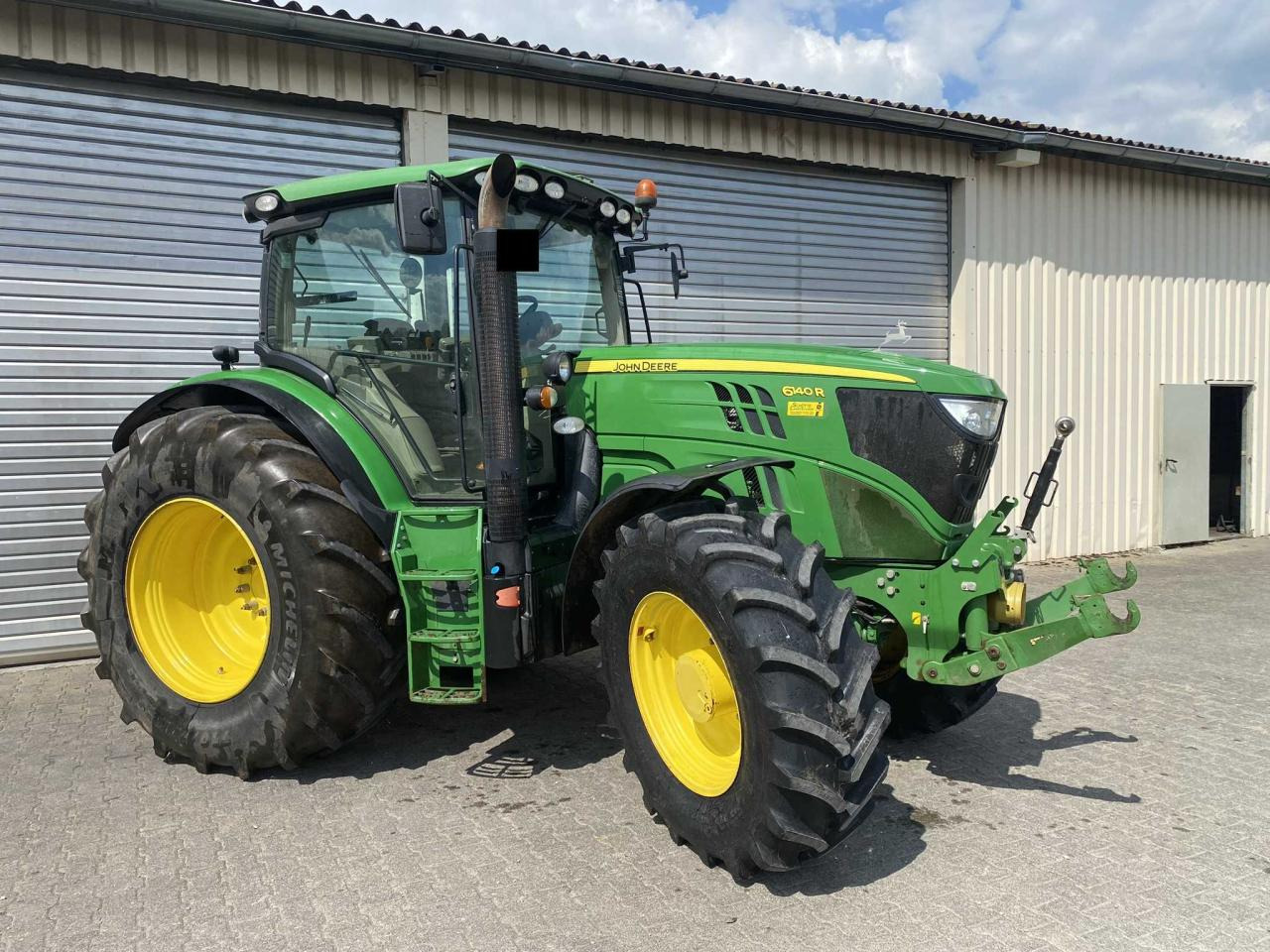 John Deere 6140R - Трактор: снимка 1 John Deere 6140R - Трактор: снимка 1
