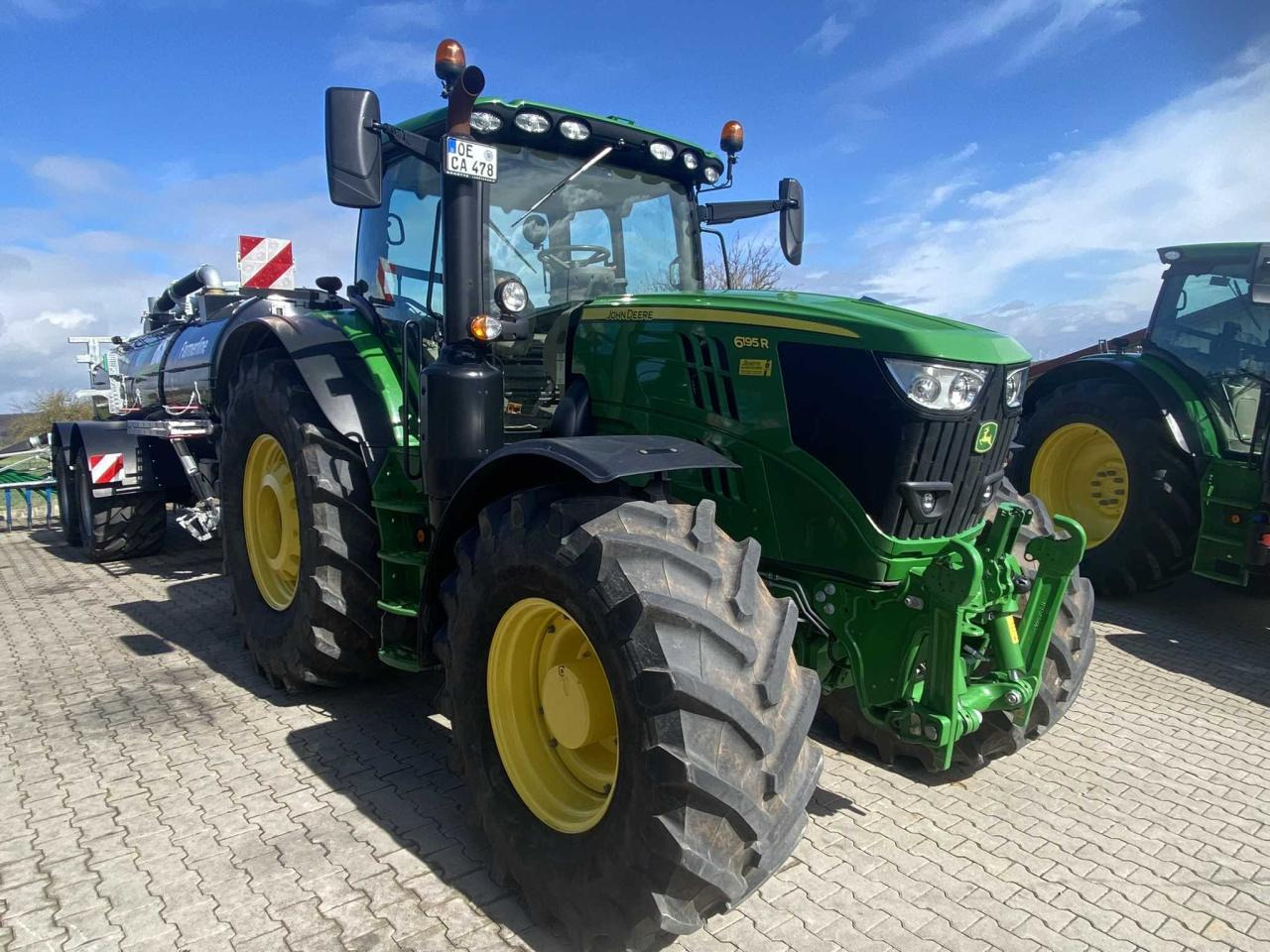 John Deere 6195R - Трактор: снимка 4 John Deere 6195R - Трактор: снимка 4
