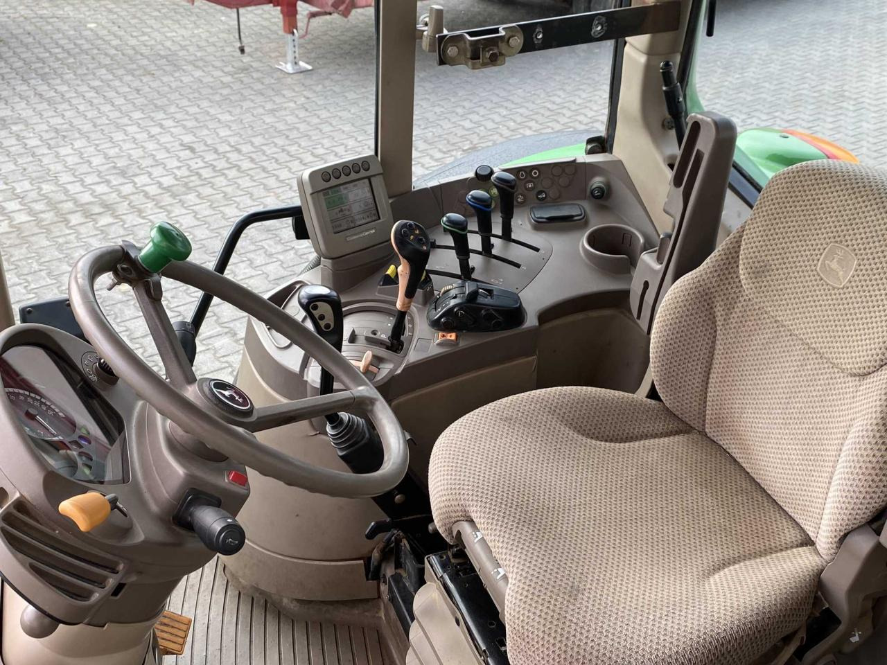 John Deere 6430 Premium - Трактор: снимка 4 John Deere 6430 Premium - Трактор: снимка 4