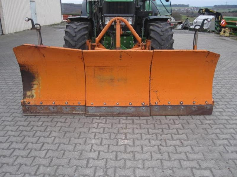 Schmidt MF 2.4 Schneepflug - Гребло: снимка 1 Schmidt MF 2.4 Schneepflug - Гребло: снимка 1