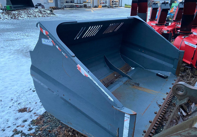 Siljum MekanPolannekauha 3,8m3 - Кофа за товарач: снимка 2 Siljum MekanPolannekauha 3,8m3 - Кофа за товарач: снимка 2