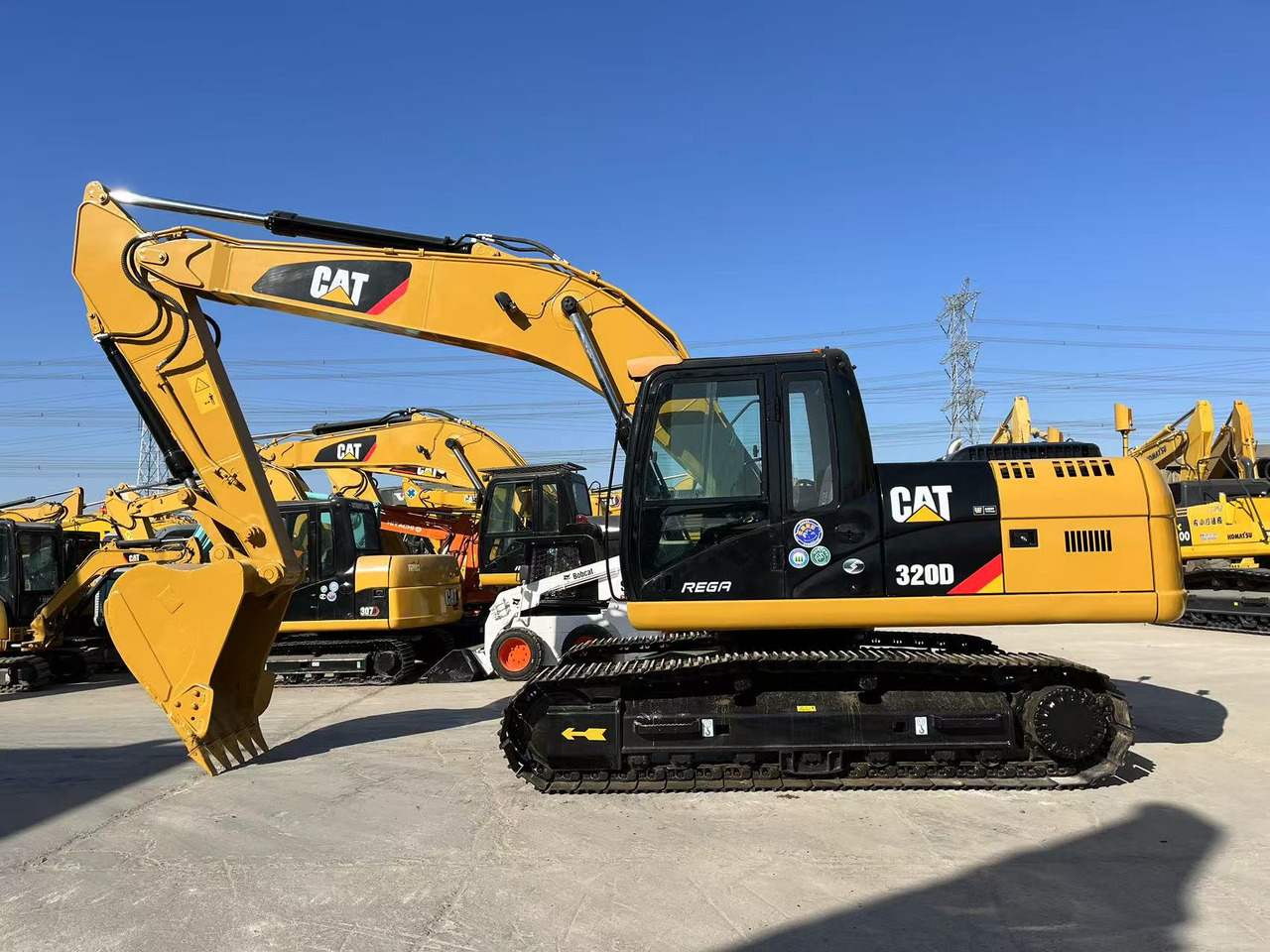 CAT 320D - Верижен багер: снимка 2 CAT 320D - Верижен багер: снимка 2