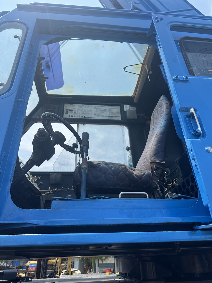 KATO KR500H SS500 KR50H 50 Ton rough terrain crane - Кран за пресечени терени: снимка 4 KATO KR500H SS500 KR50H 50 Ton rough terrain crane - Кран за пресечени терени: снимка 4