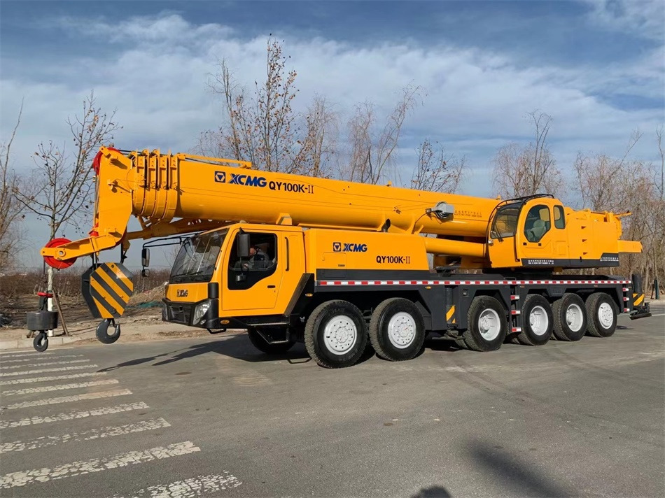 XCMG QY100K 100TON - Автокран: снимка 1 XCMG QY100K 100TON - Автокран: снимка 1