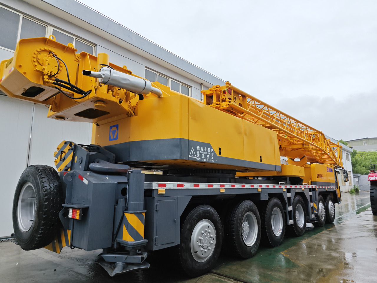 XCMG QY100K 100TON QY100K-1 QY100K-I QY130K QY160K QAY200 - Автокран: снимка 4 XCMG QY100K 100TON QY100K-1 QY100K-I QY130K QY160K QAY200 - Автокран: снимка 4