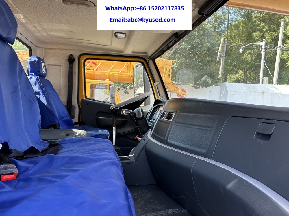 Автокран XCMG QY70KC XCT70 QY75K QY50KC XCT50 XCT55 55T 60T 70TON TRUCK CRANE: снимка 9 Автокран XCMG QY70KC XCT70 QY75K QY50KC XCT50 XCT55 55T 60T 70TON TRUCK CRANE: снимка 9